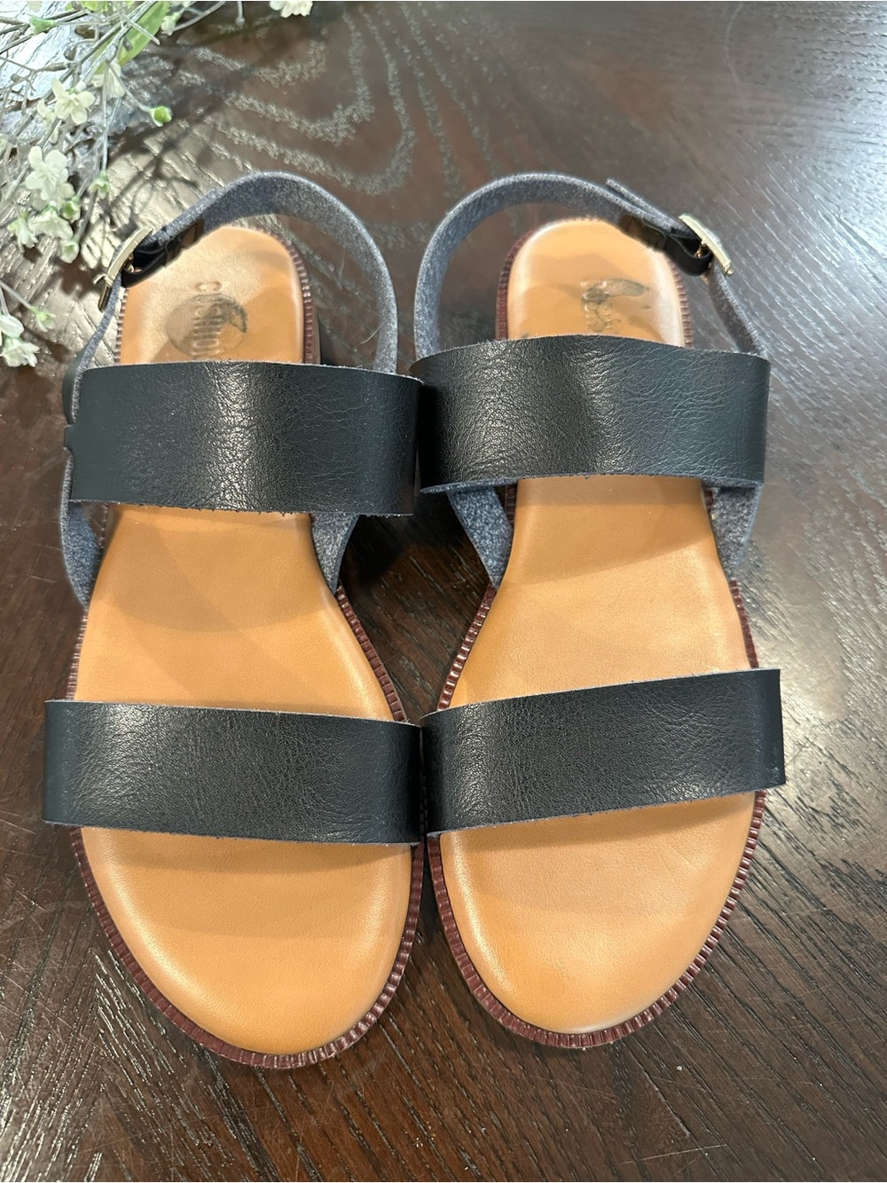 Women’s Black Flat Sandals Slingback Ankle Strap Comfort Size 8 Cushionaire - Picture 7 of 12